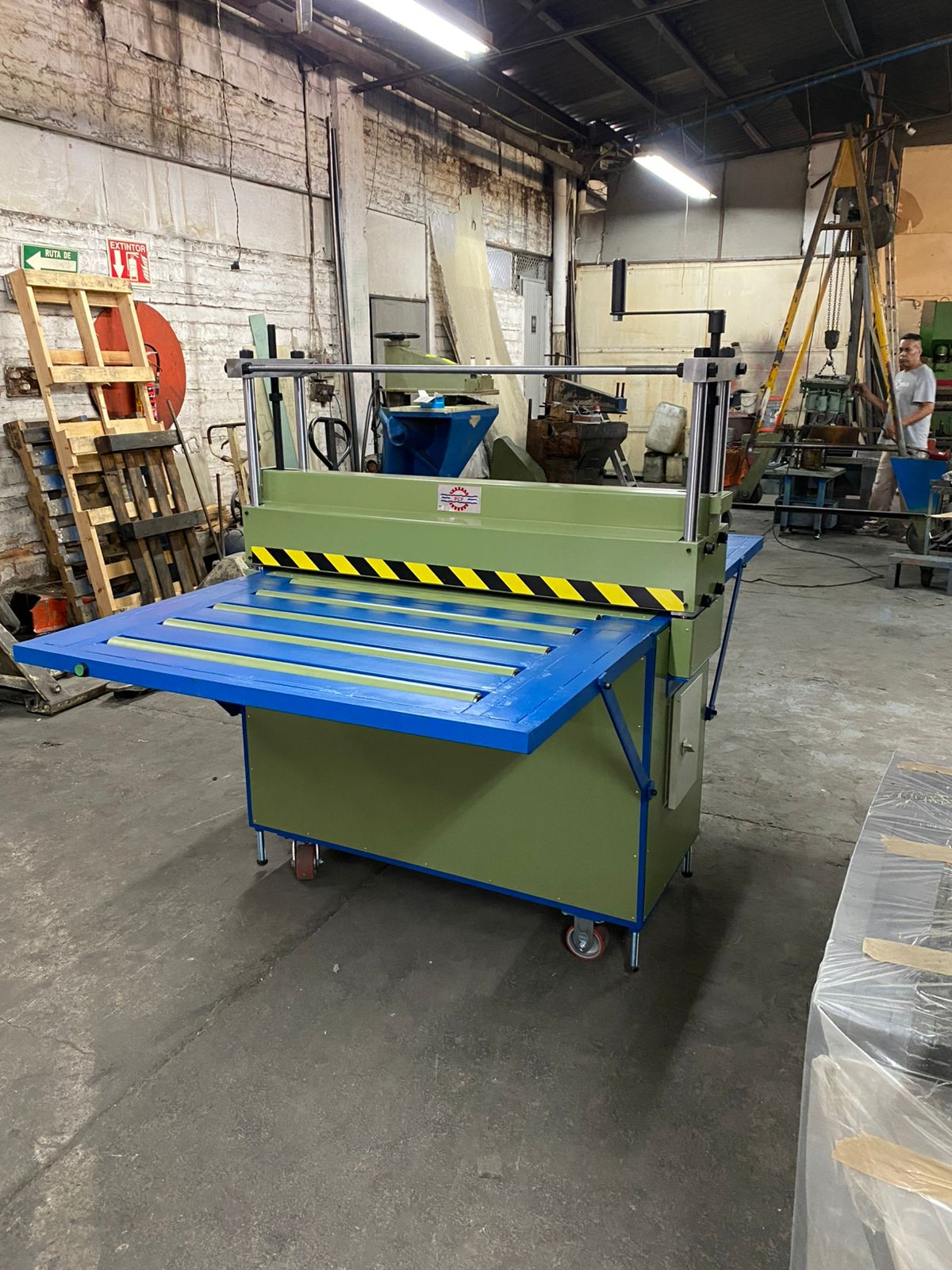 Imagen 3 de Suajadora de Rodillos